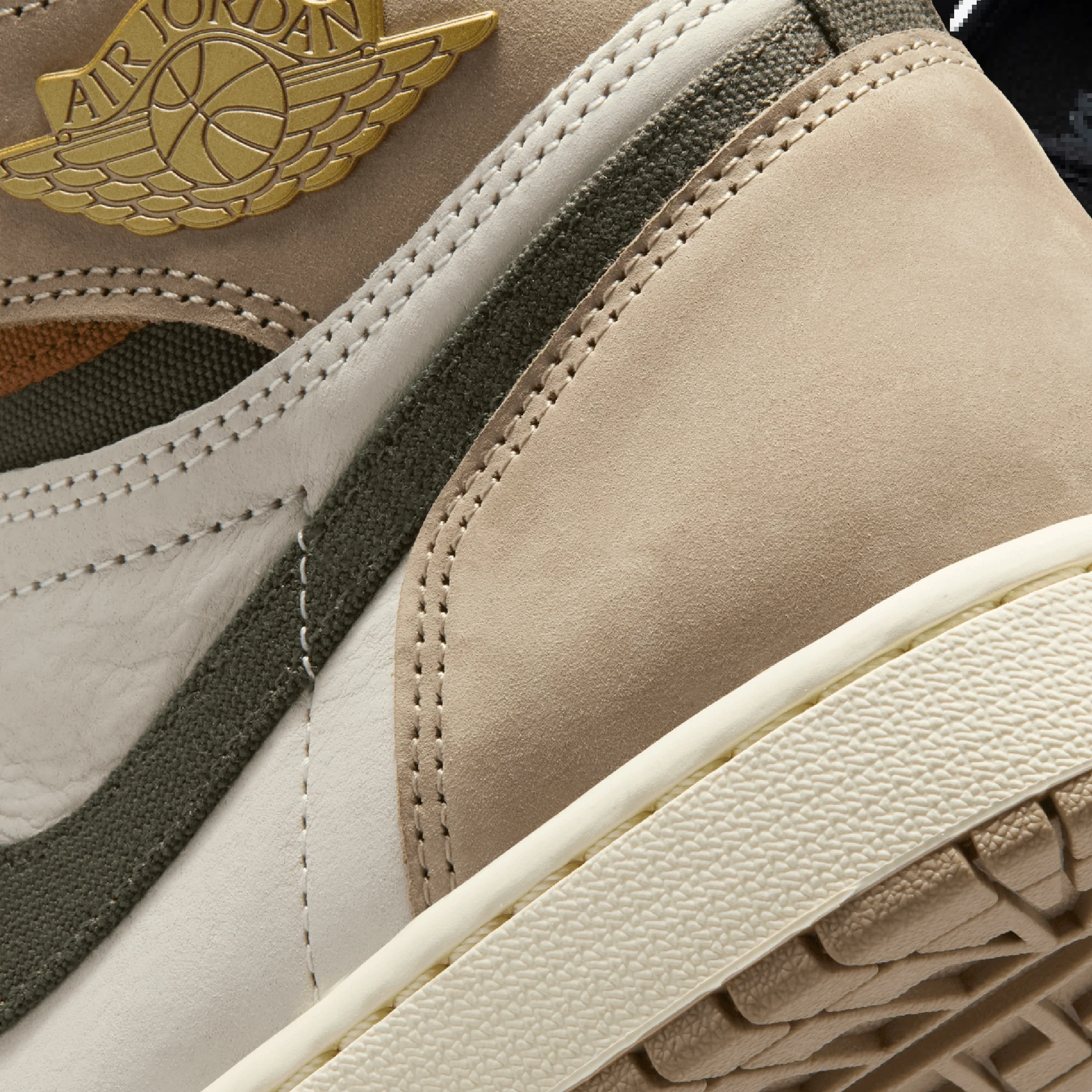 Air Jordan 1 High OG "Khaki and Sail" (W) - Image 9