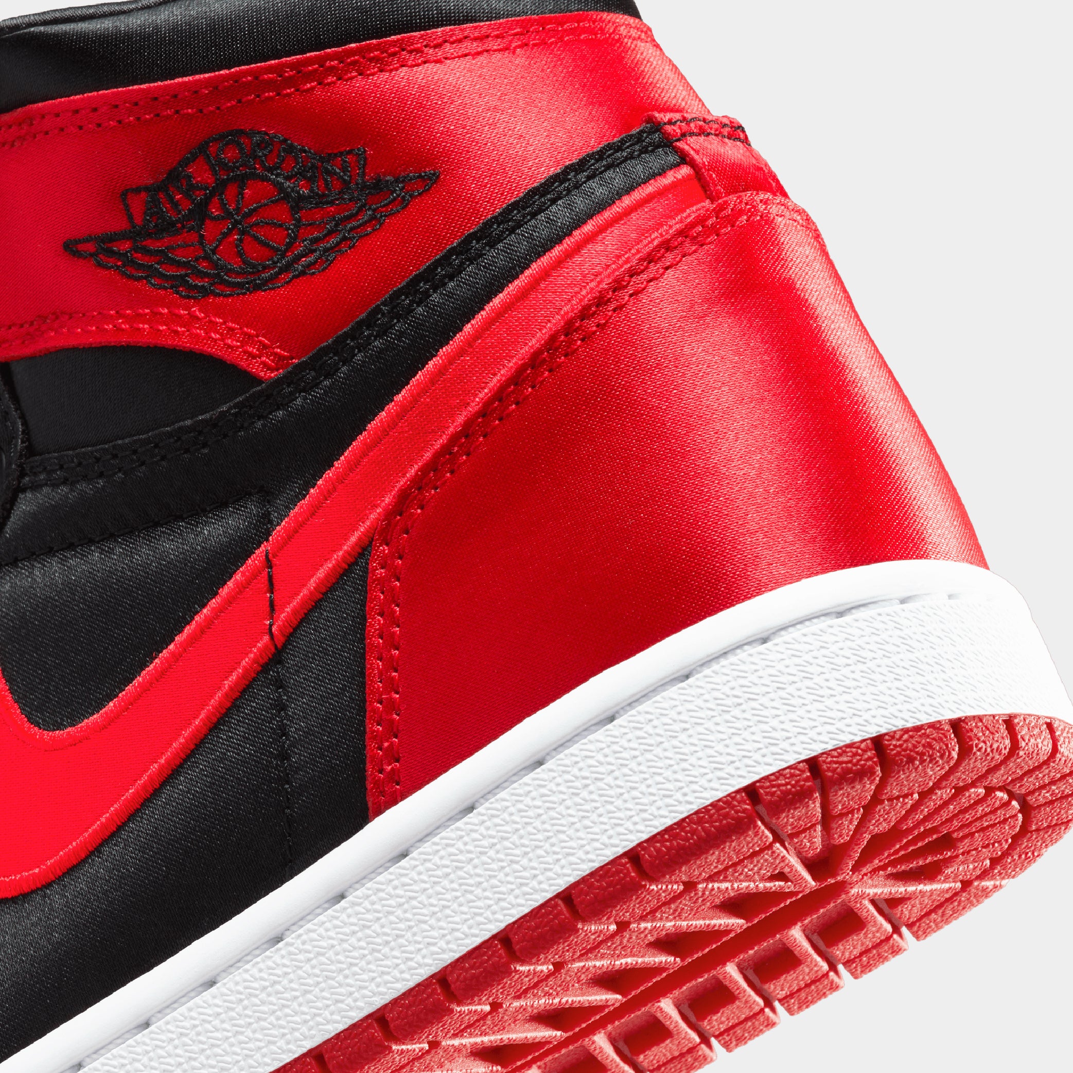 Air Jordan 1 High OG "Satin Bred" (W) - Image 7