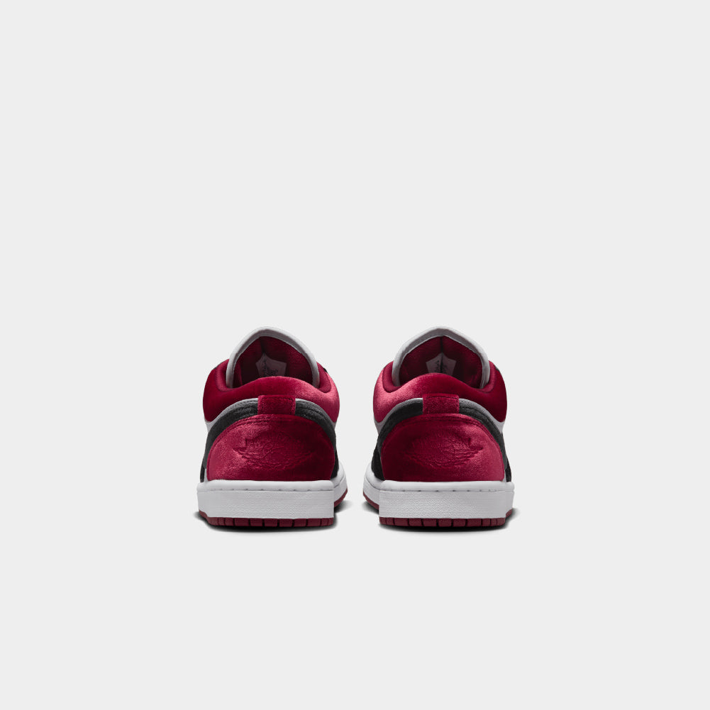 Air Jordan 1 Low SE (W) - Image 3