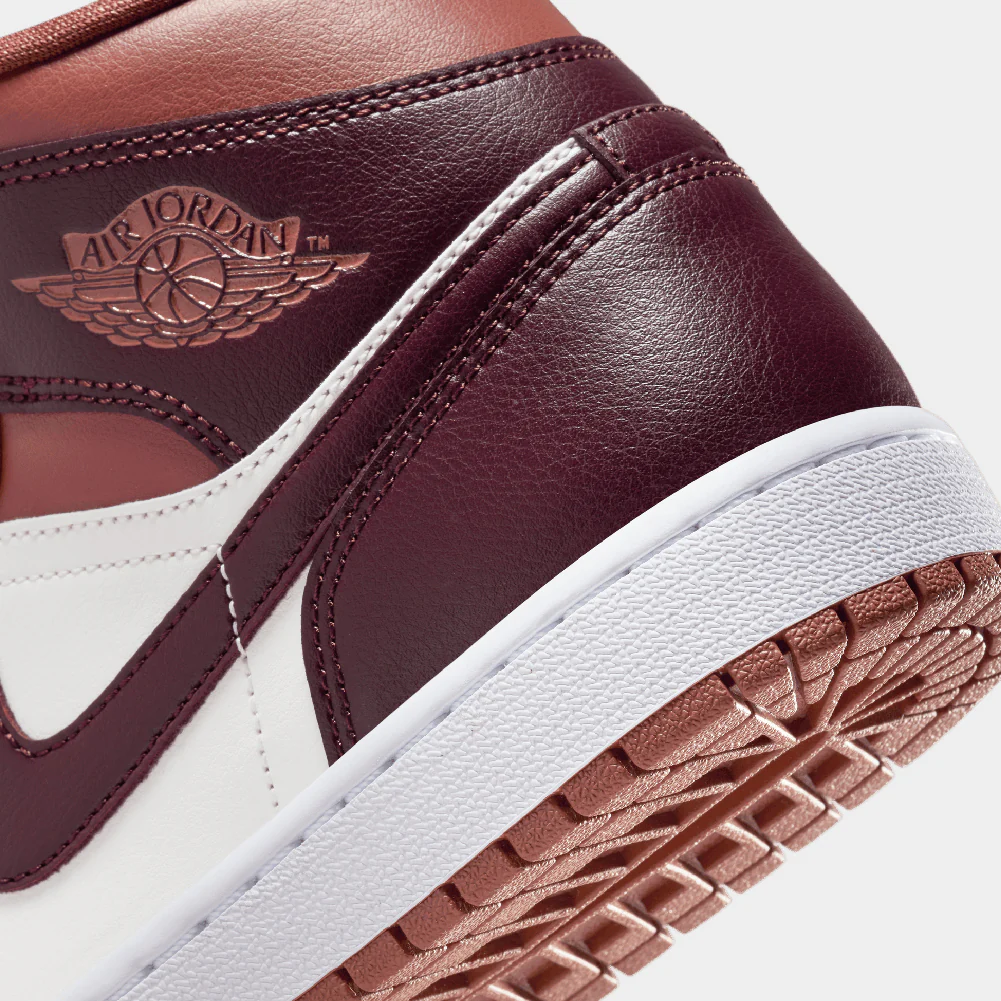 Air Jordan 1 Mid (W) - Image 7