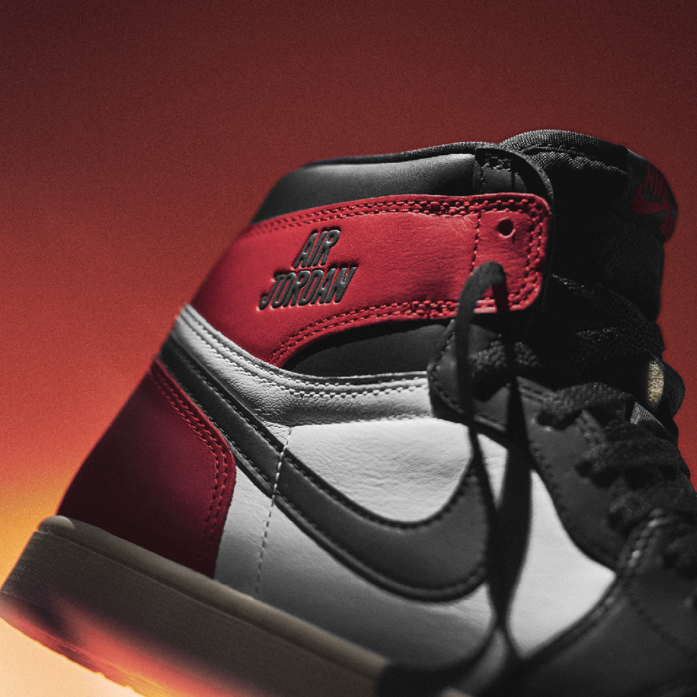 Air Jordan 1 Retro High OG "Black Toe" (GS) - Image 7