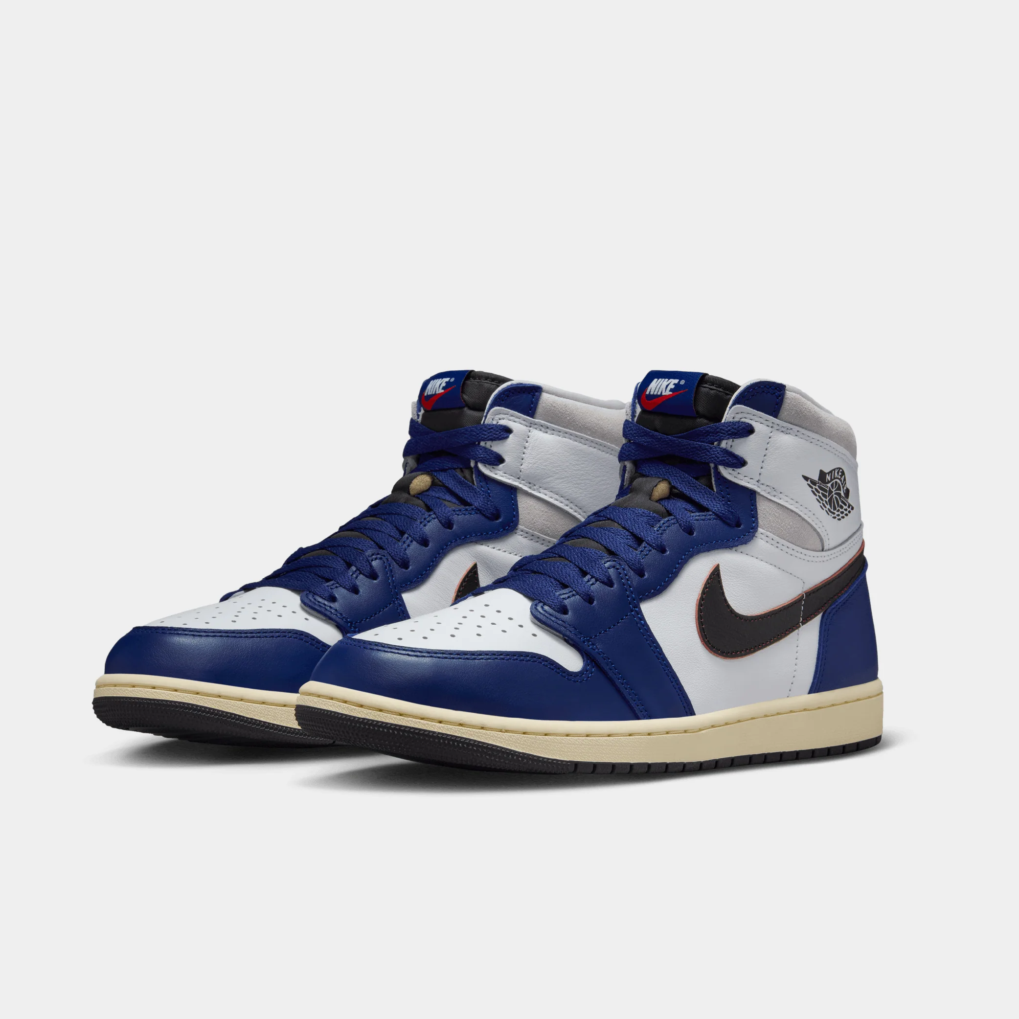 Air Jordan 1 Retro High OG - Image 2