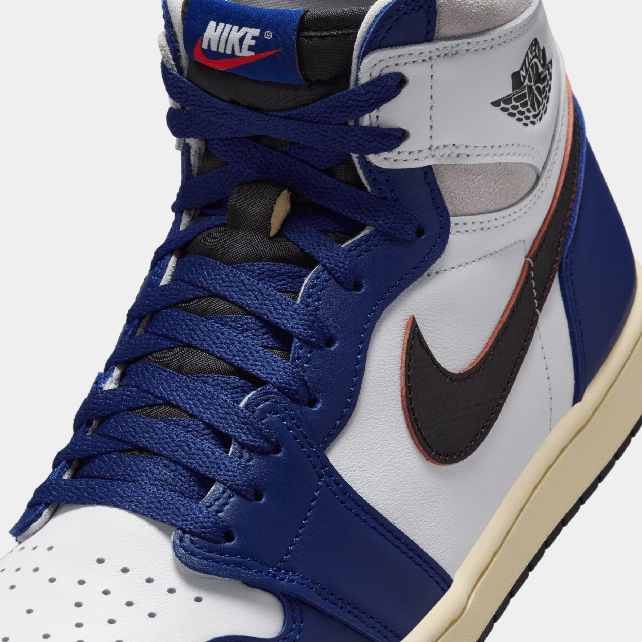 Air Jordan 1 Retro High OG - Image 7