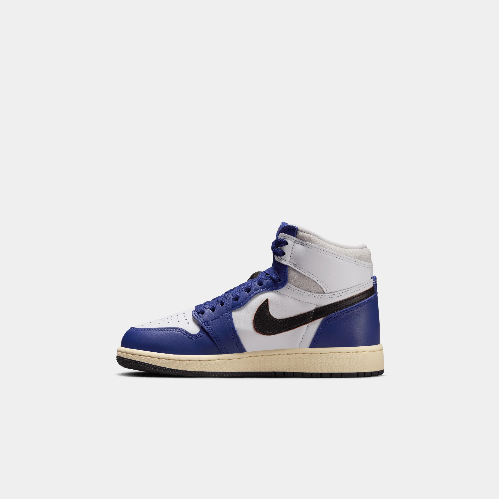 Air Jordan 1 Retro High OG (GS) - Image 3