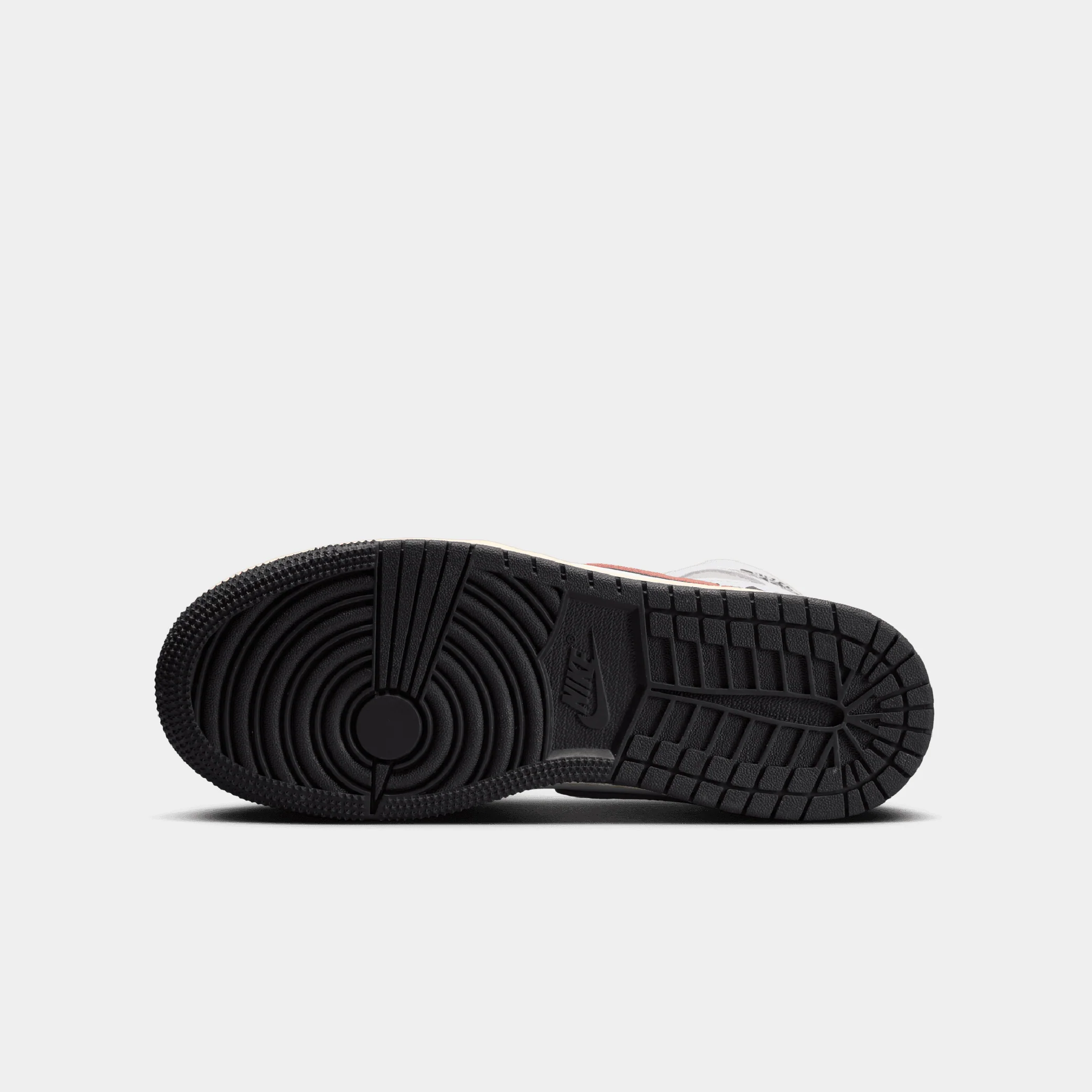 Air Jordan 1 Retro High OG (GS) - Image 6