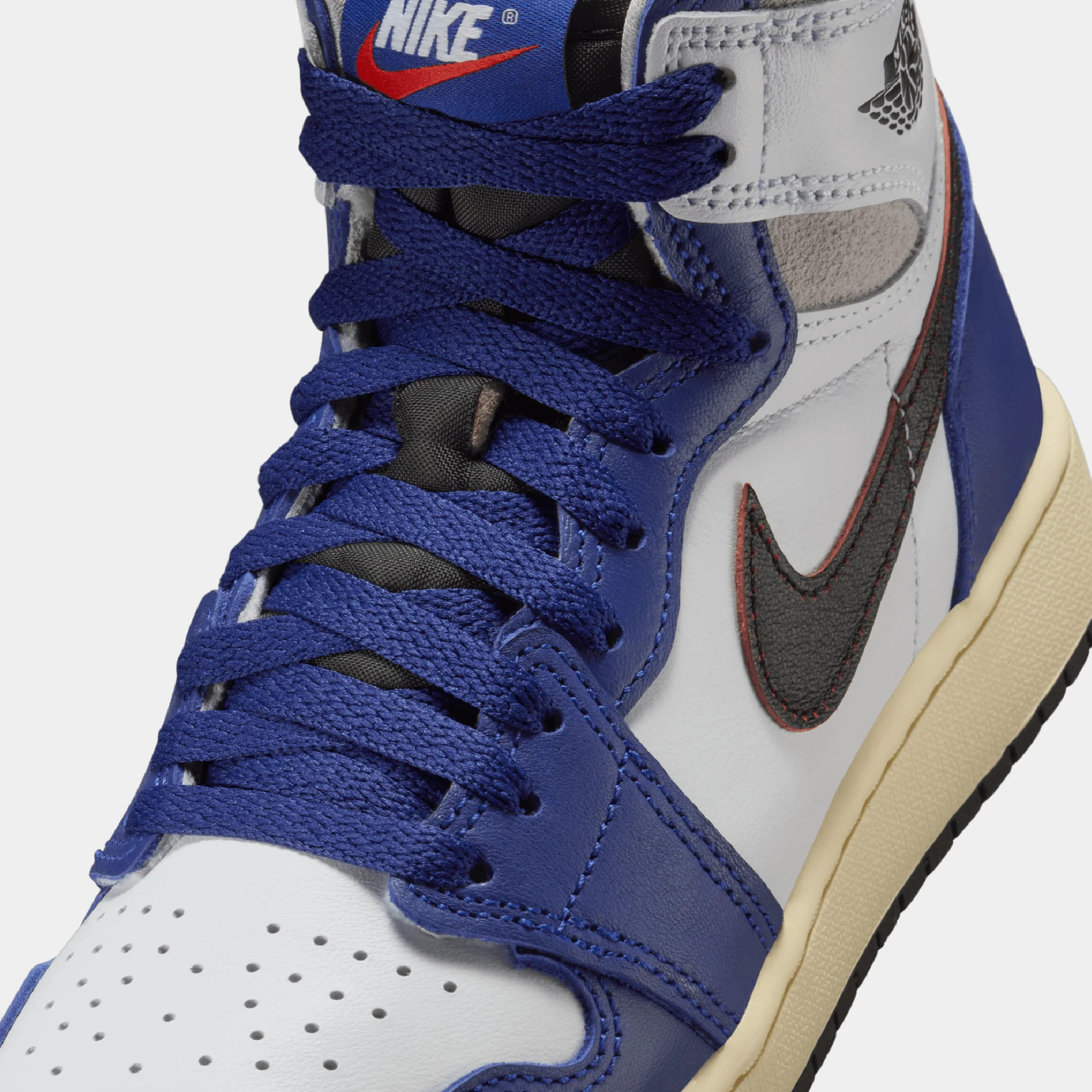 Air Jordan 1 Retro High OG (GS) - Image 7