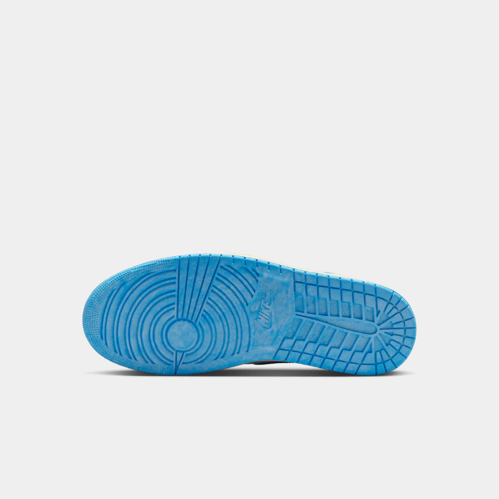 Air Jordan 1 Retro High OG "UNC Reimagined" - Image 6