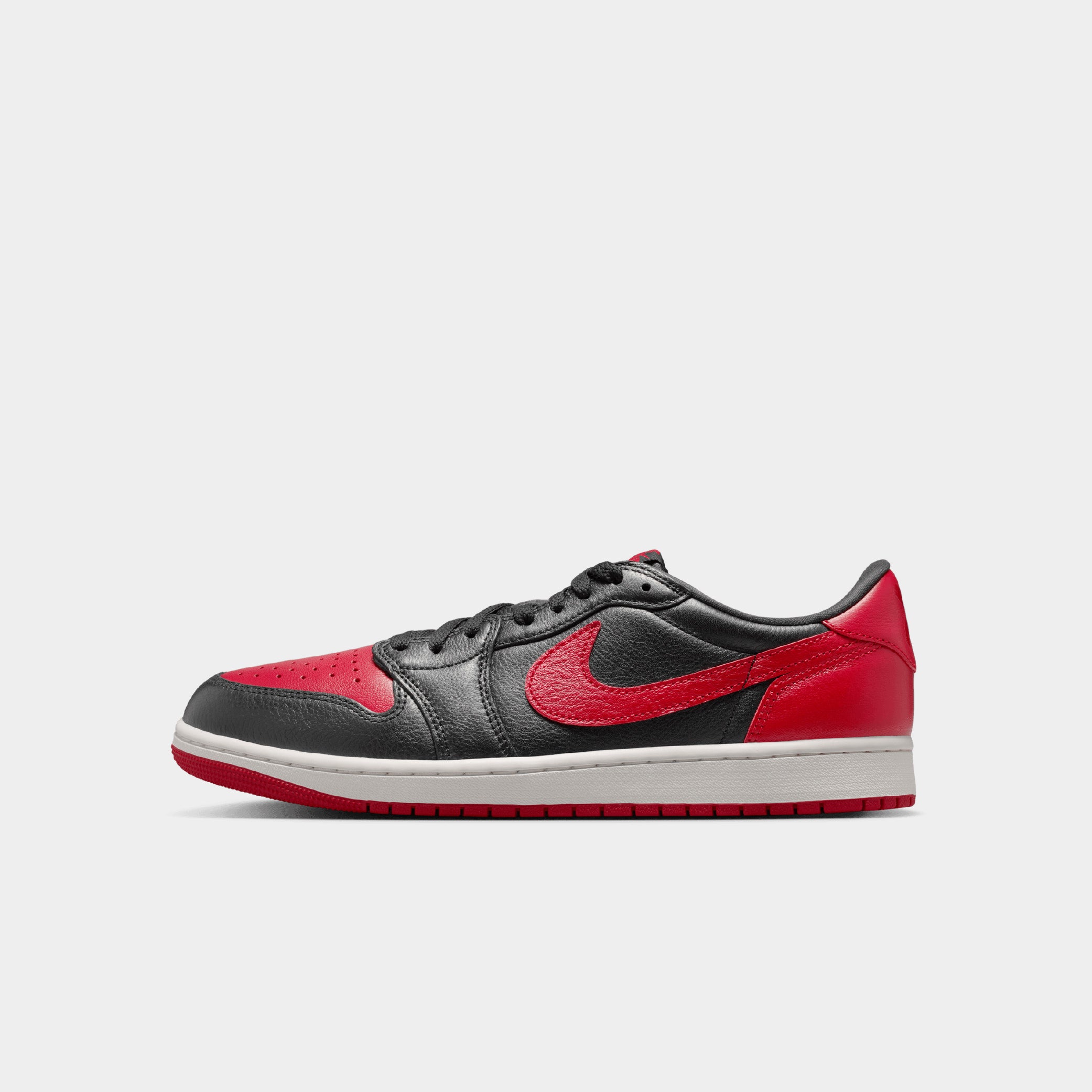 Air Jordan 1 Retro Low OG "Banned"