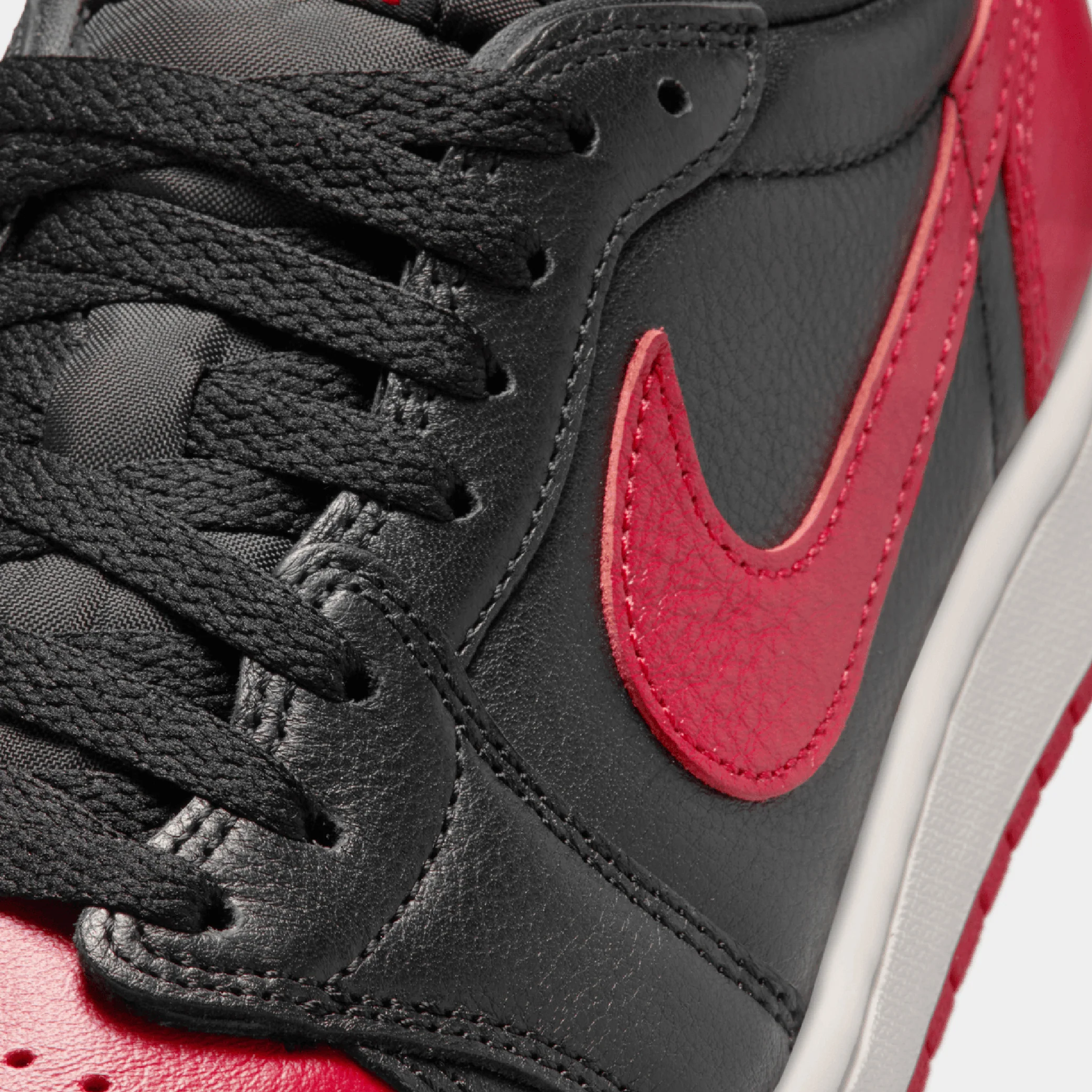 Air Jordan 1 Retro Low OG "Banned" - Image 7