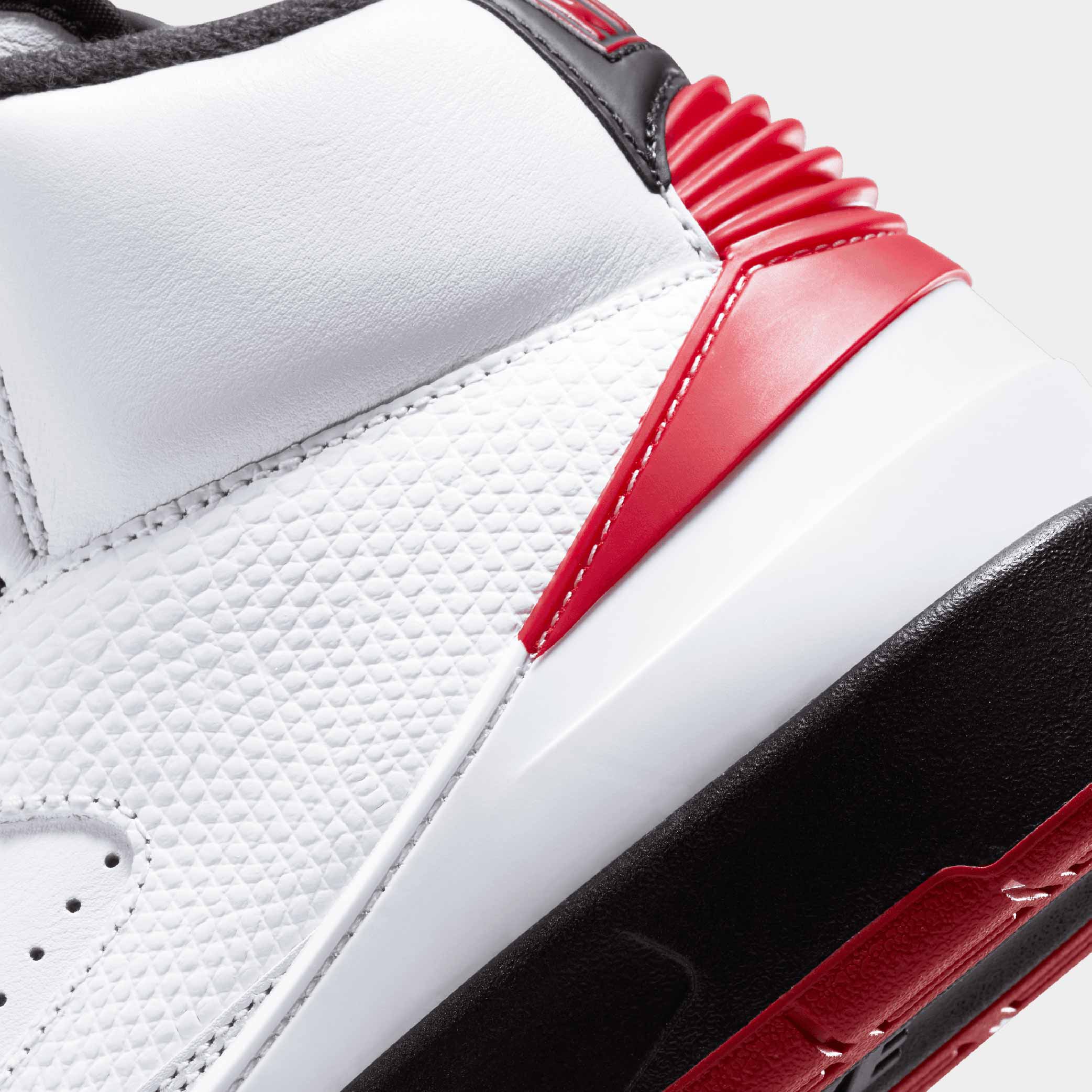 Air Jordan 2 Retro "Chicago" (W) - Image 7