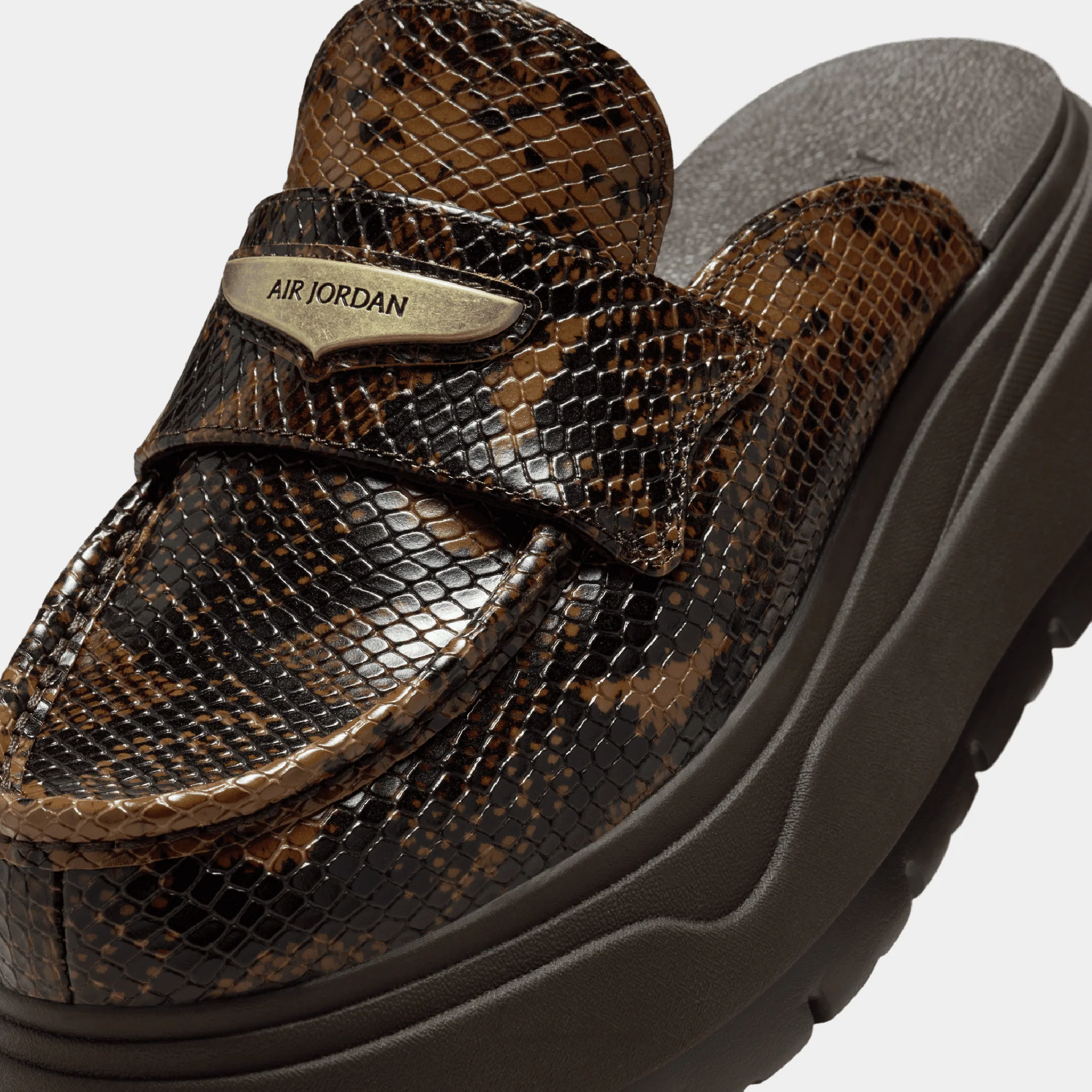 Air Jordan Mule SE (W) - Image 6