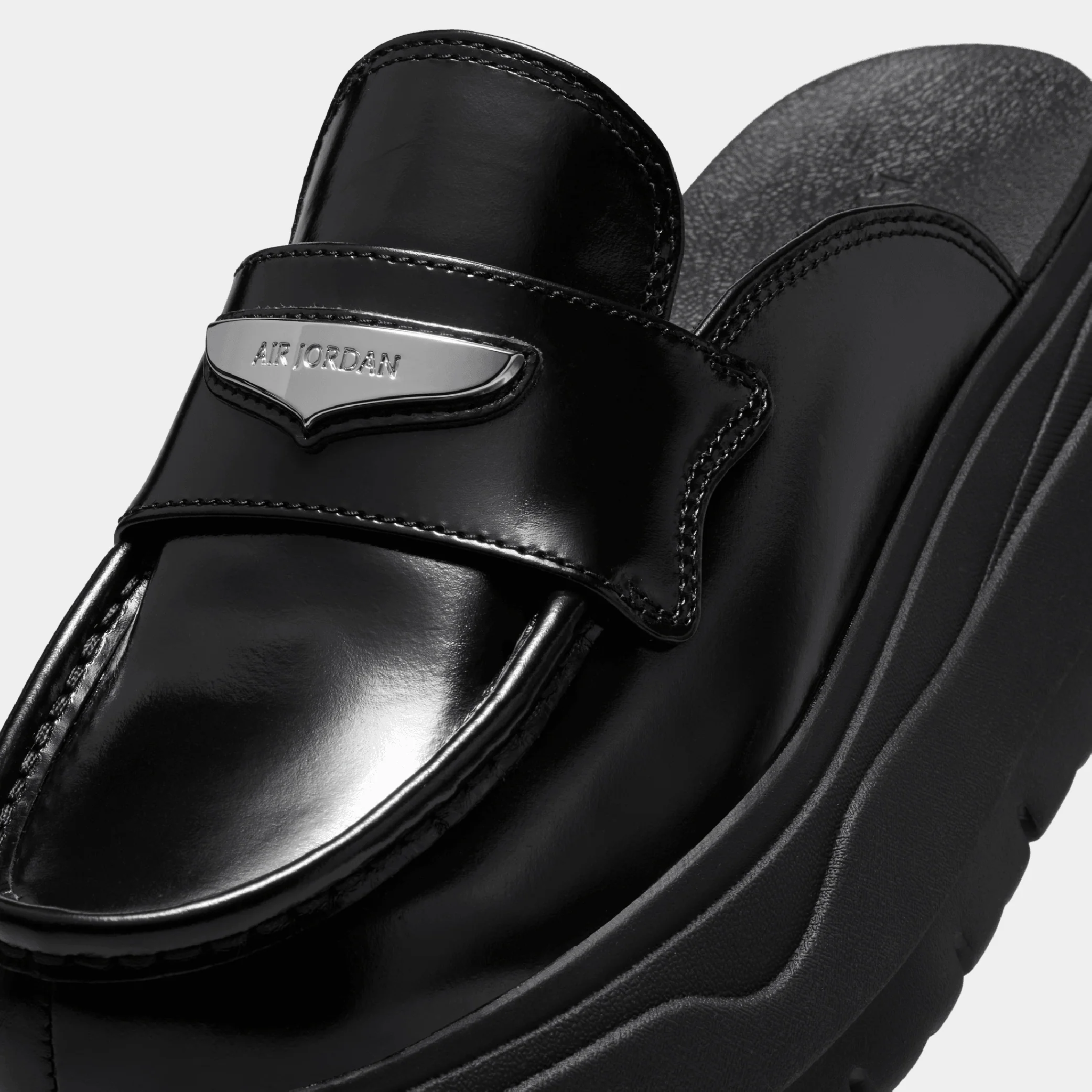 Air Jordan Mule (W) - Image 6