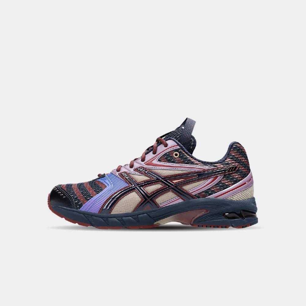 ASICS UB9-S Gel-DS Trainer 14