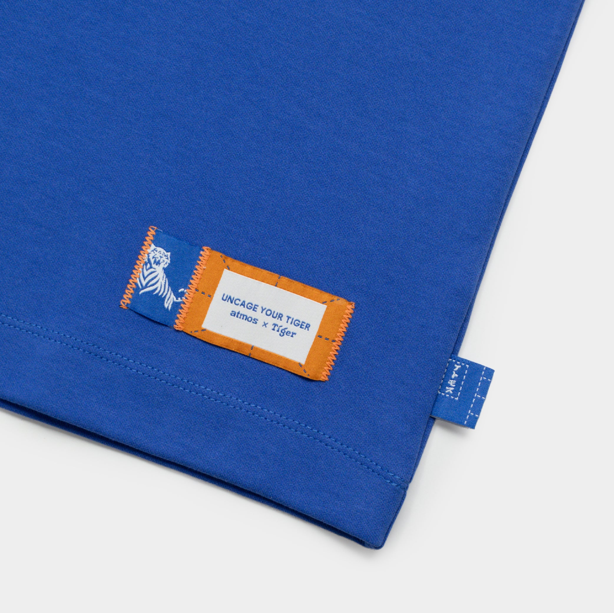 atmos x Tiger Graphic Interlock Oversized Pocket Tee - Image 3