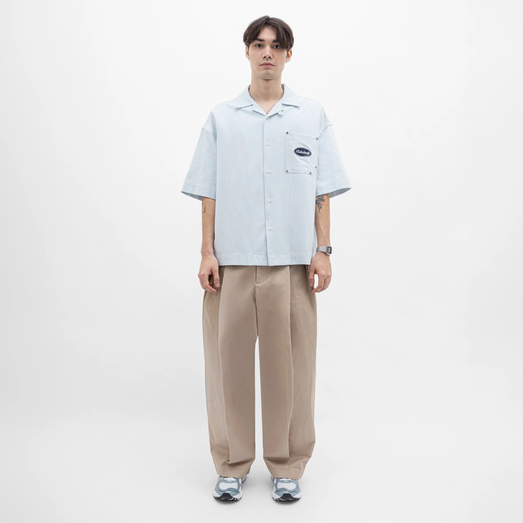ButNotReally™ Dual-Zip Oxford Cropped Fit Shirt - Image 2