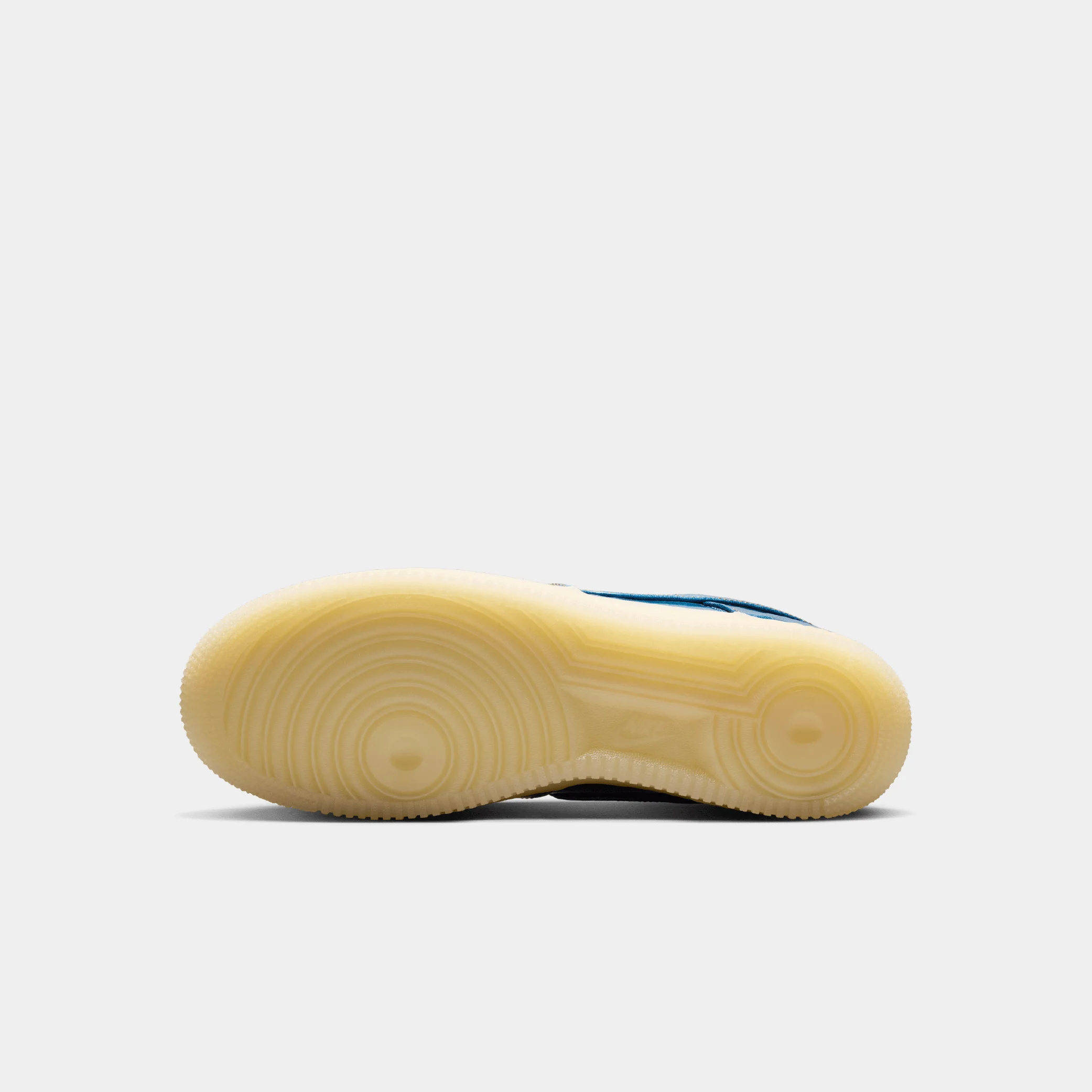 Nike Air Force 1 Retro - Image 6