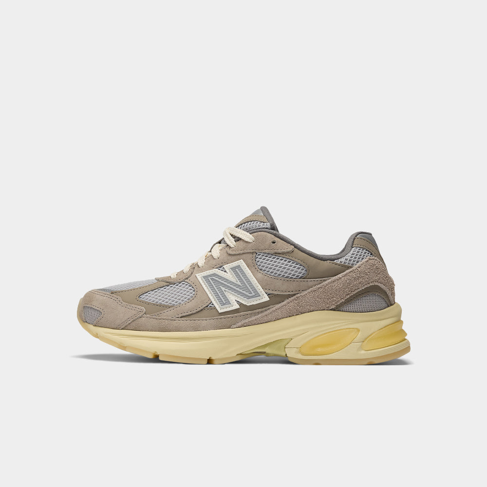 New Balance 2010 Grey Days