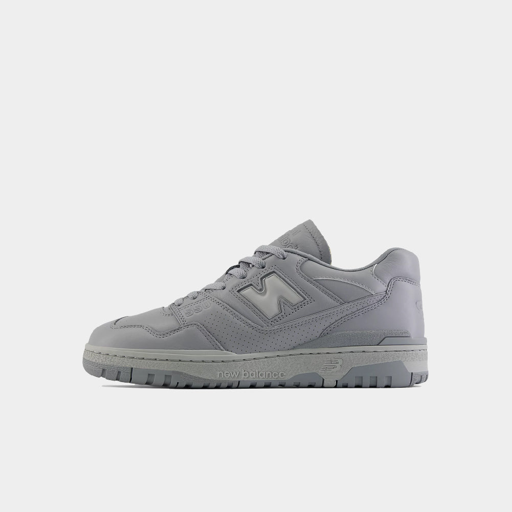 New Balance 550