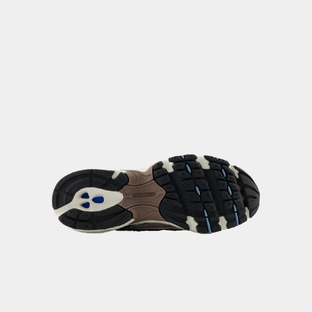 New Balance 740 - Image 6