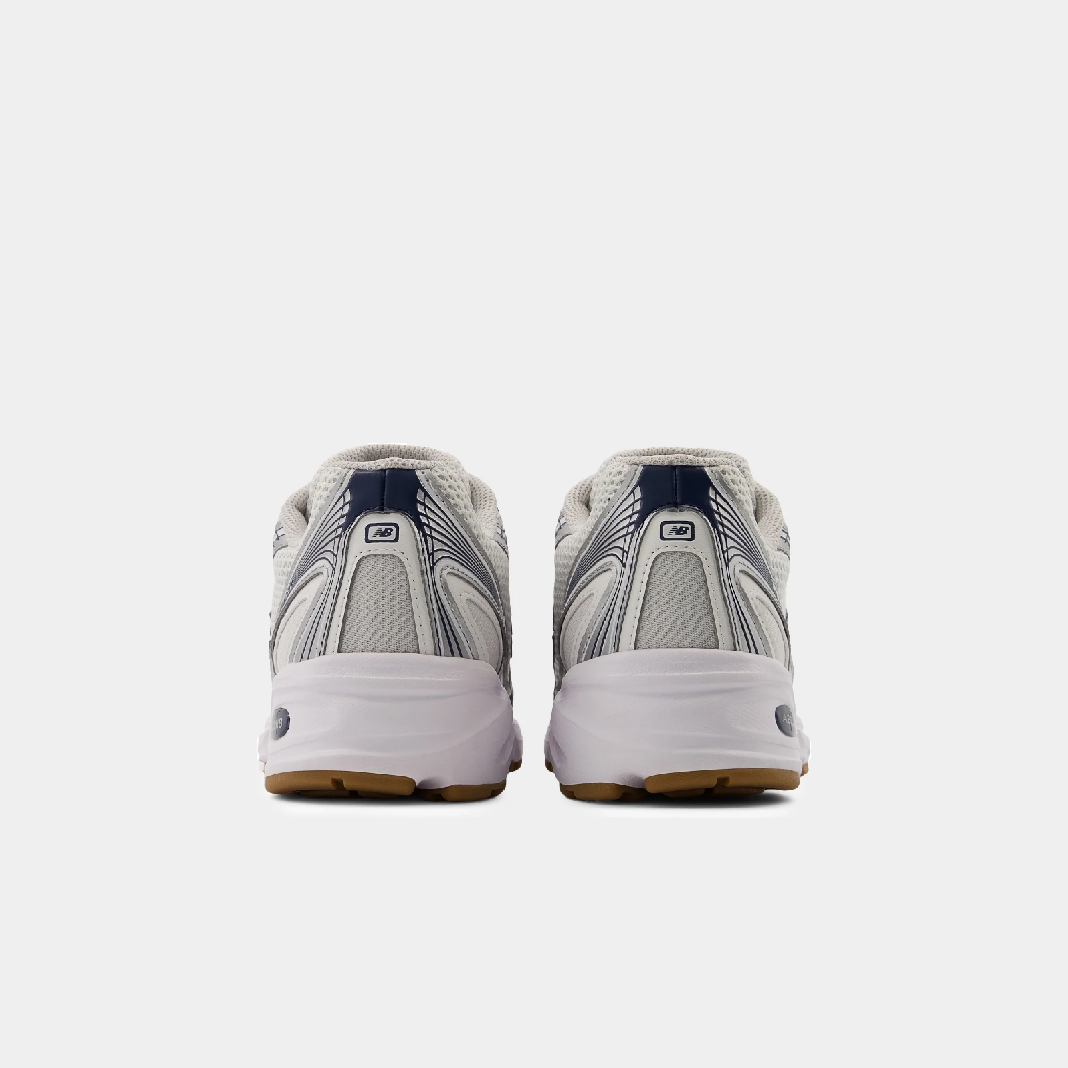 New Balance 740 - Image 4
