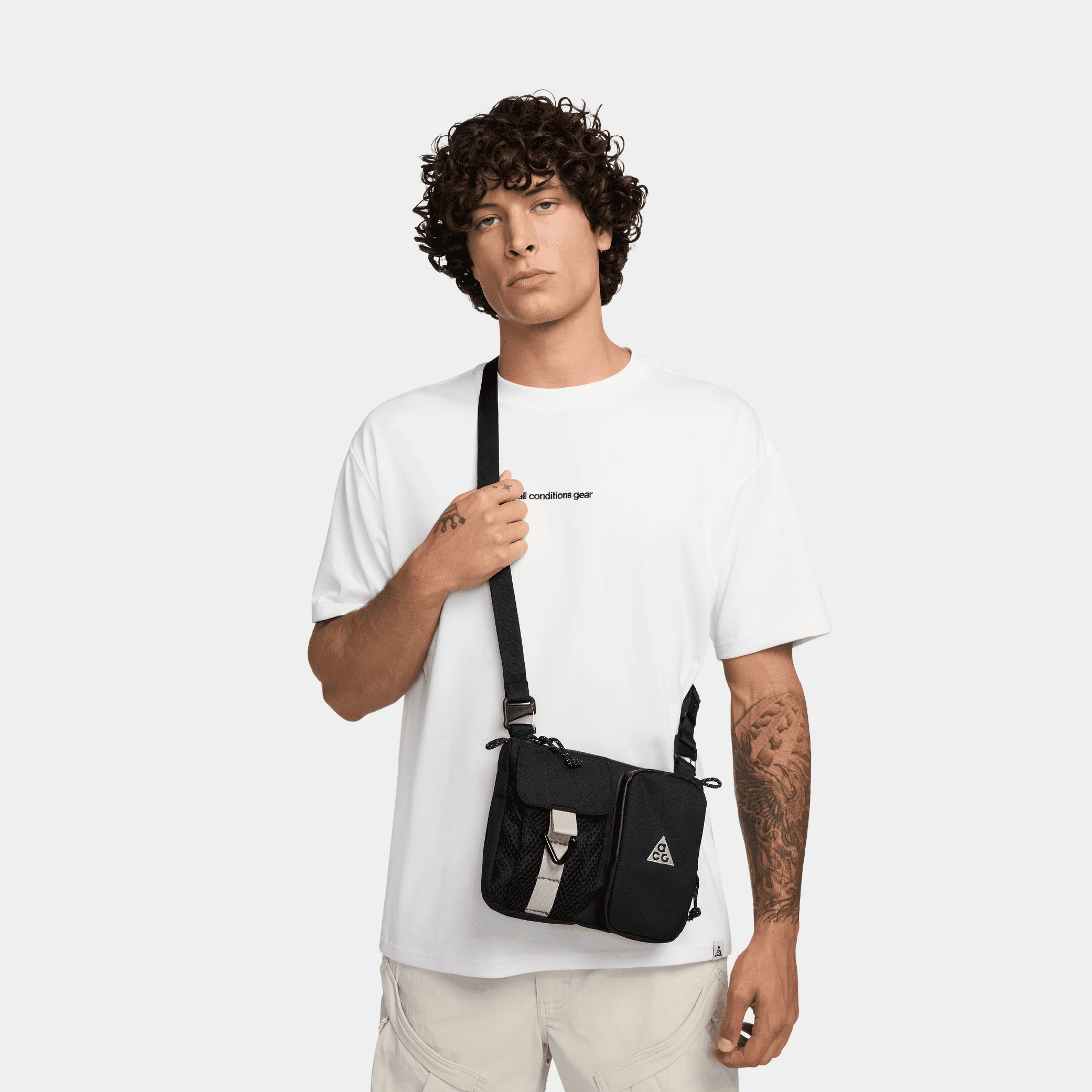 Nike ACG "DAYMAX" Crossbody Bag - Image 6