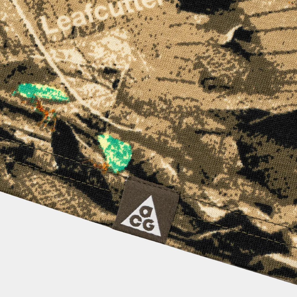 Nike ACG Dri-Fit Tee - Image 5