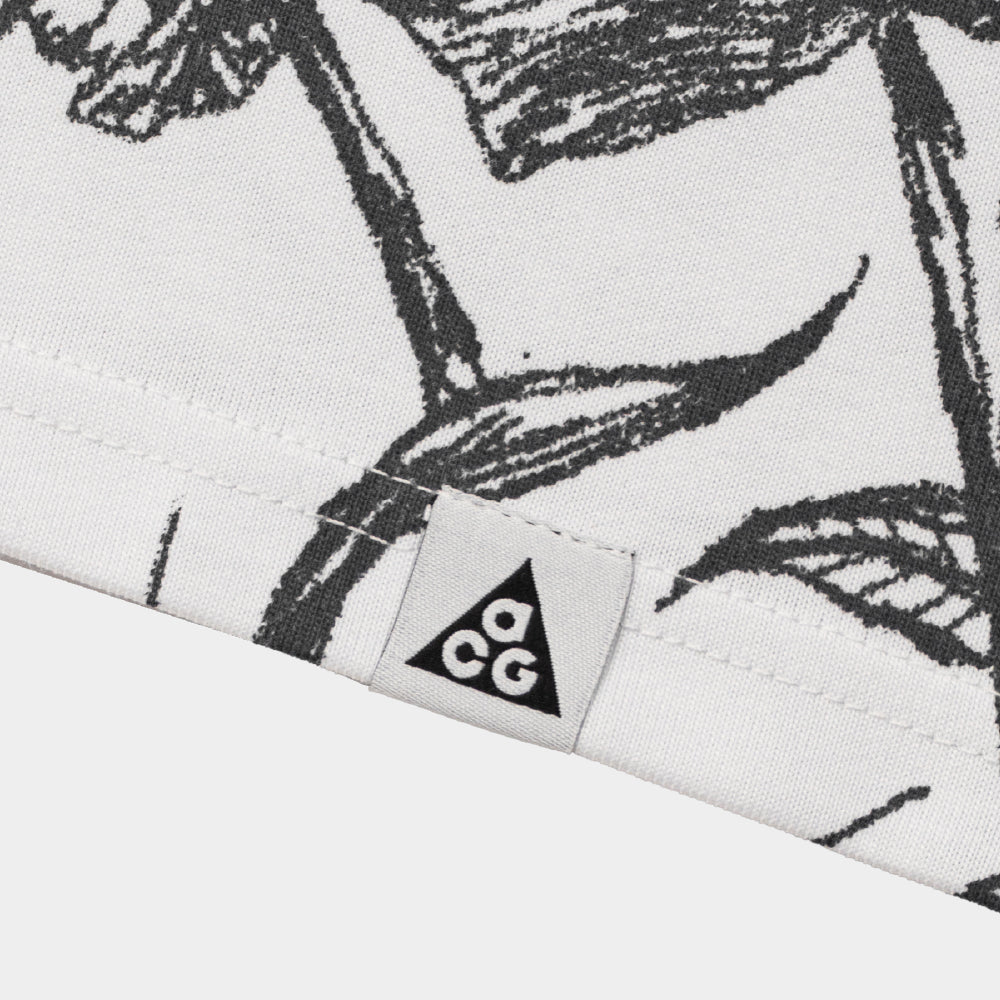 Nike ACG Dri-Fit Tee - Image 5