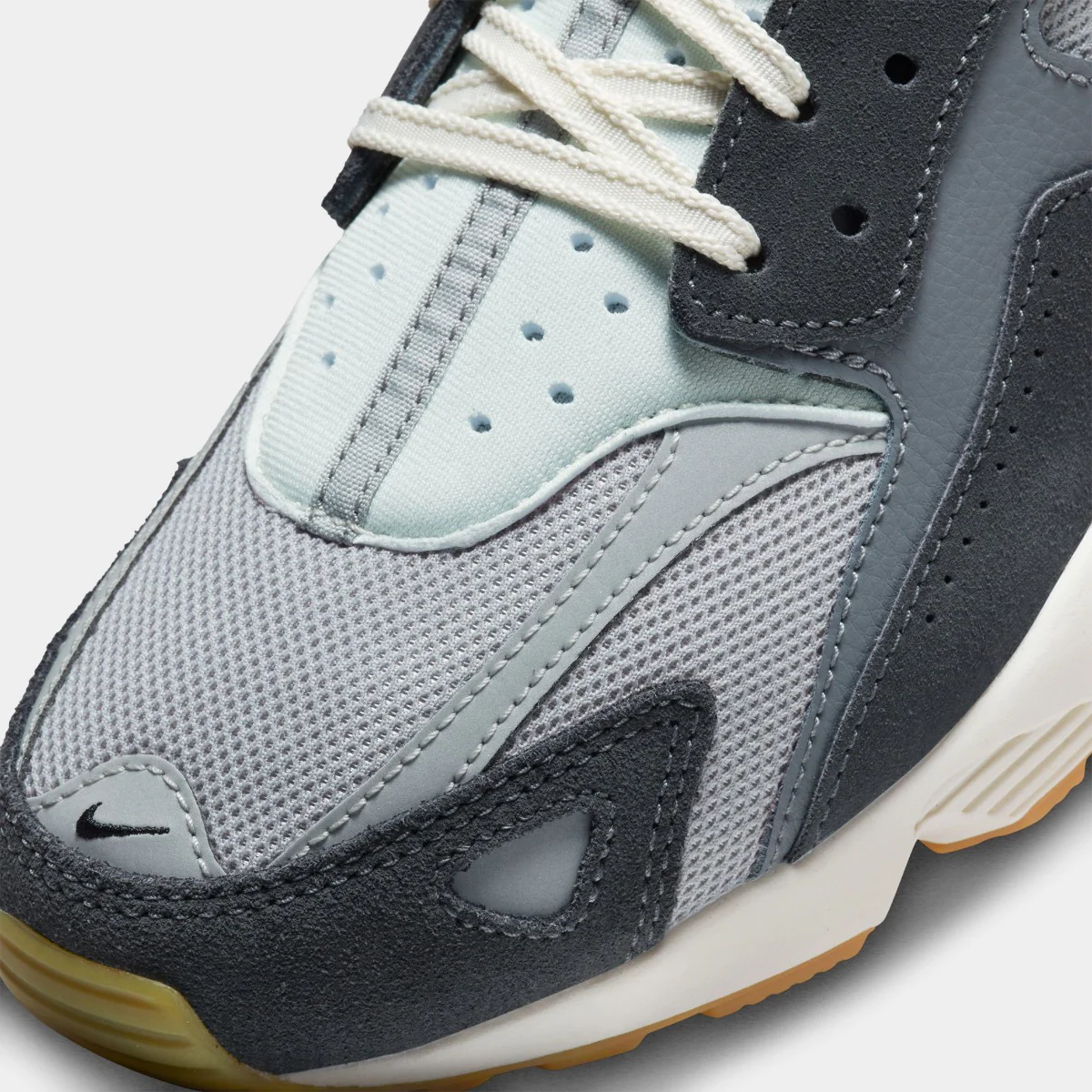 Nike Air Huarache Runner - Image 6