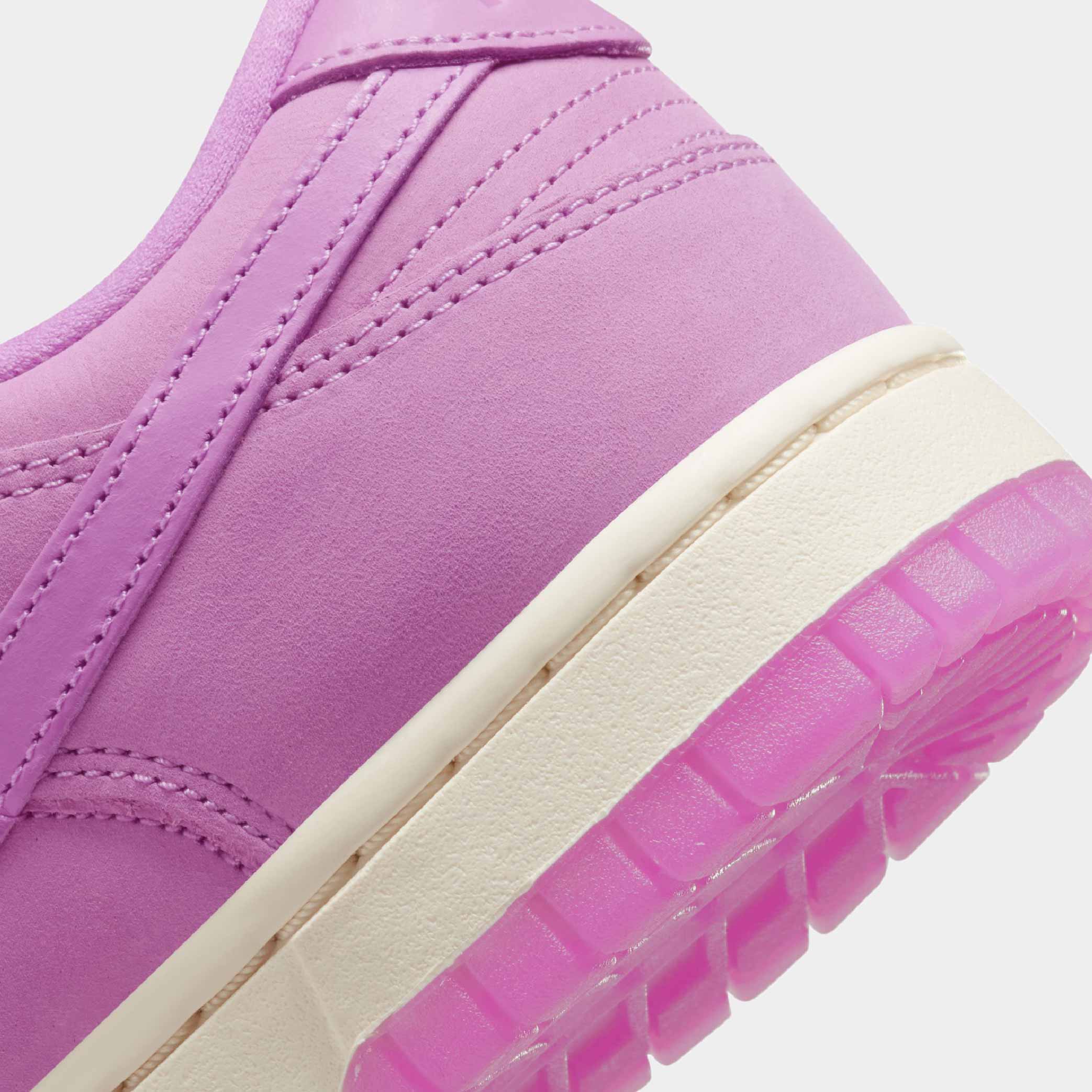 Nike Dunk Low Premium MF (W) - Image 6