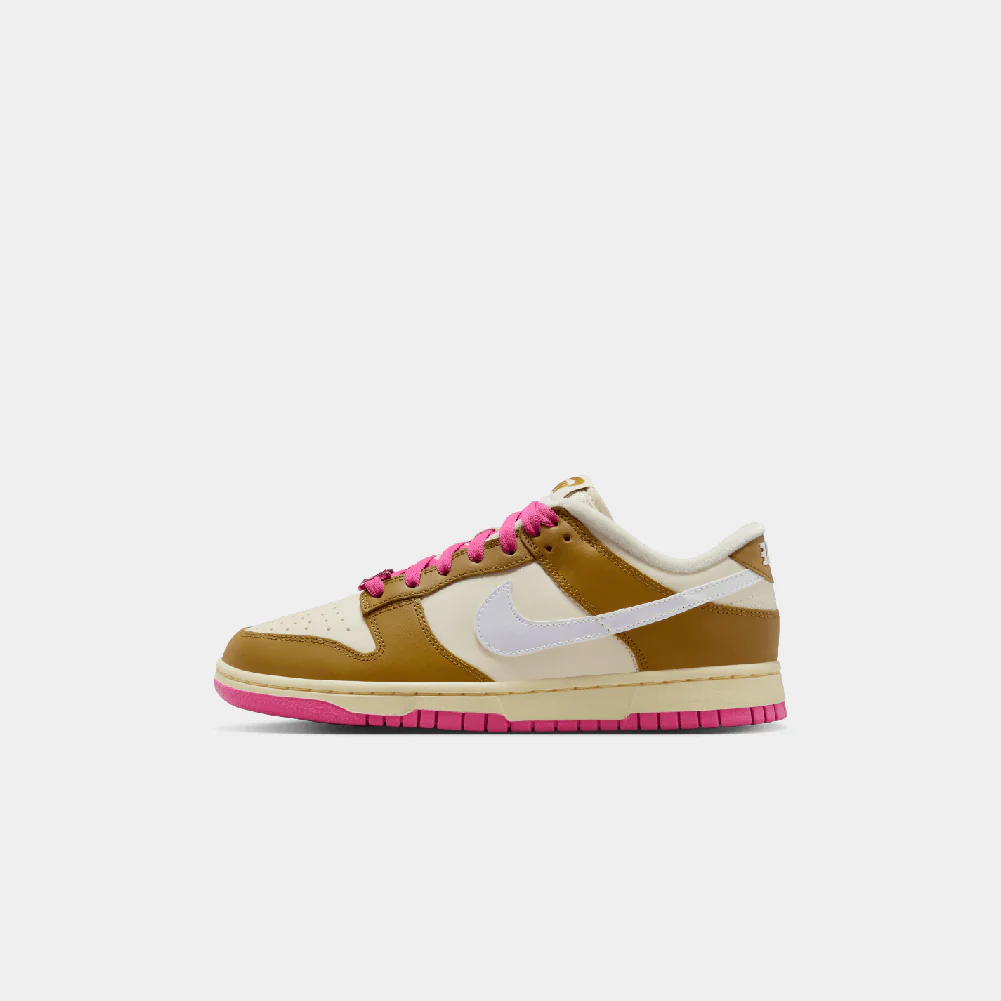 Nike Dunk Low SE (W) - Image 11