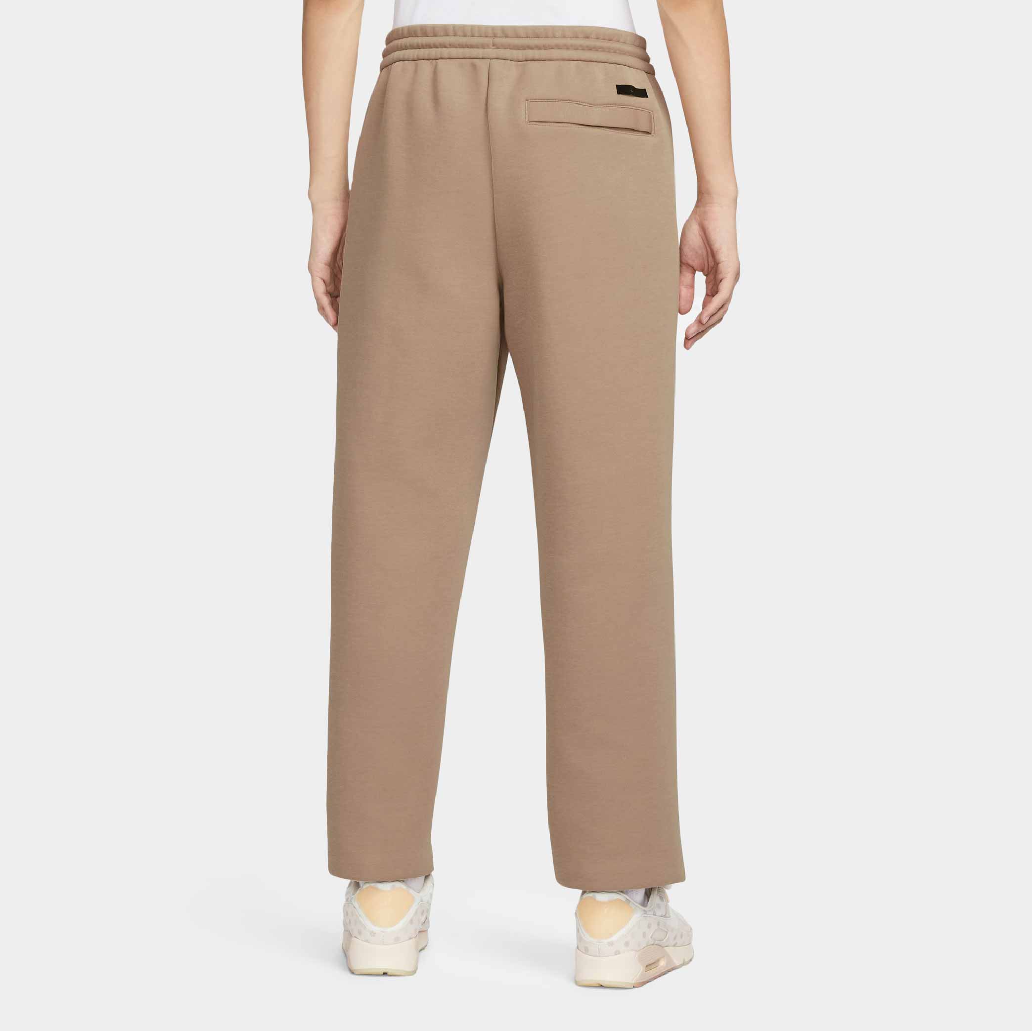 Nike Tech Fleece Reimagined Loose Fit Open Hem Sweat Pants - Image 4