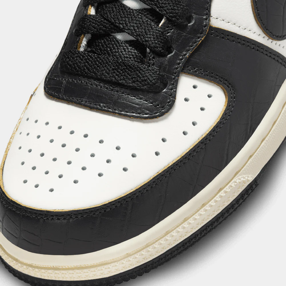 Nike Terminator Low Premium - Image 6