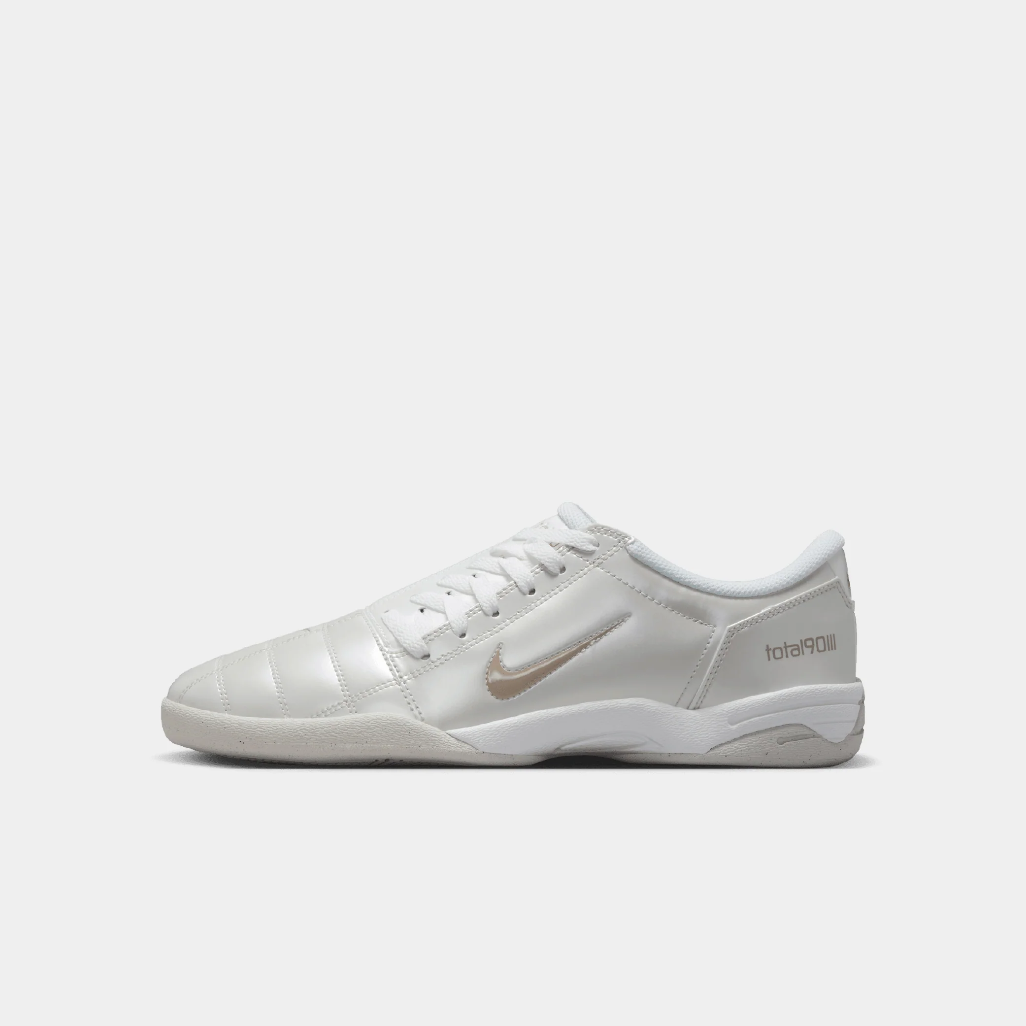 Nike Total 90