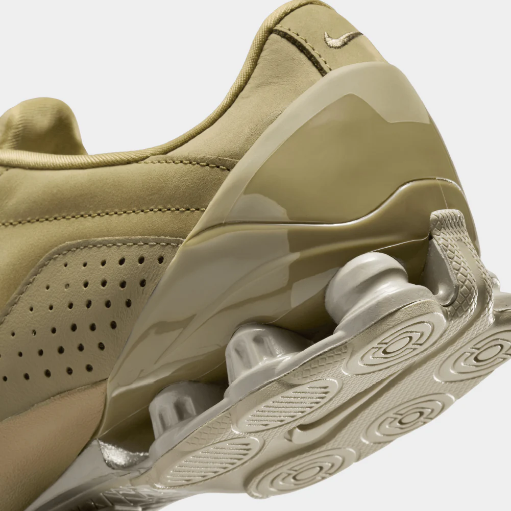 Nike Total 90 Shox Magia (W) - Image 8