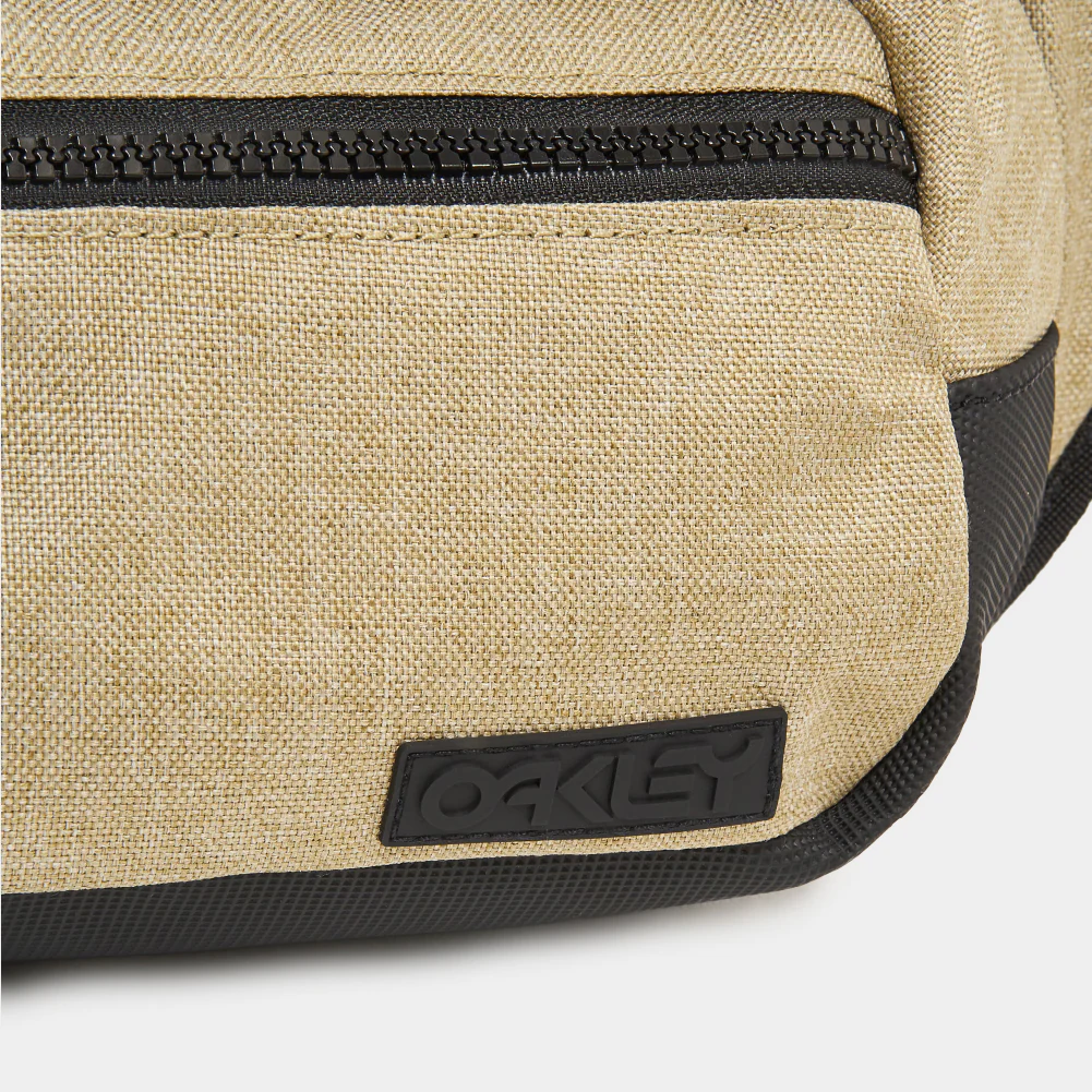 Oakley Transit Belt Bag - Image 3