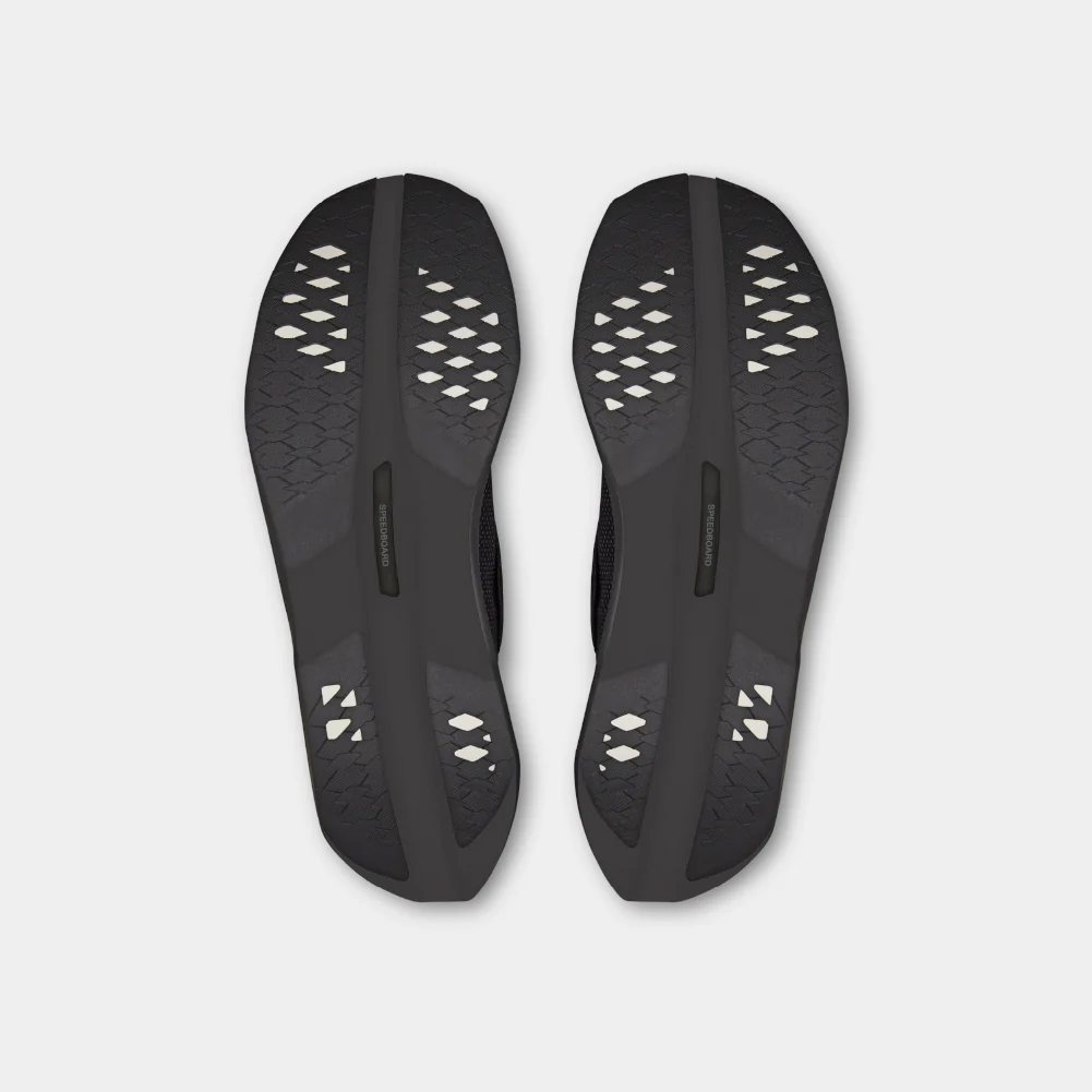 On × POST ARCHIVE FACTION (PAF) Cloudboom Volt - Image 6
